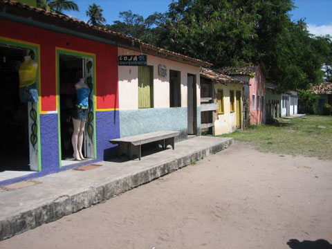 Loja em Cara&iacute;va