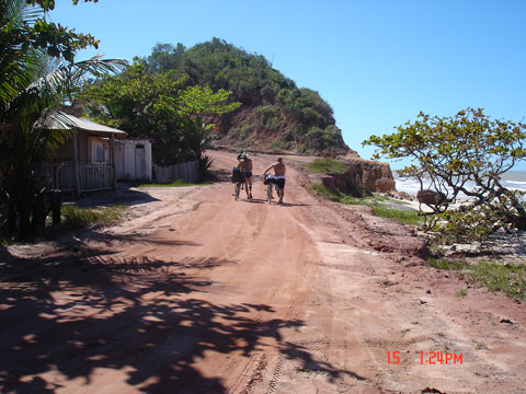 barzinho praia Tororão